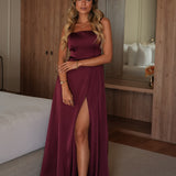 VESTIDO 'MIRNA' COLOR BURDEOS