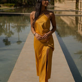 VESTIDO 'DELILAH' MOSTARDA