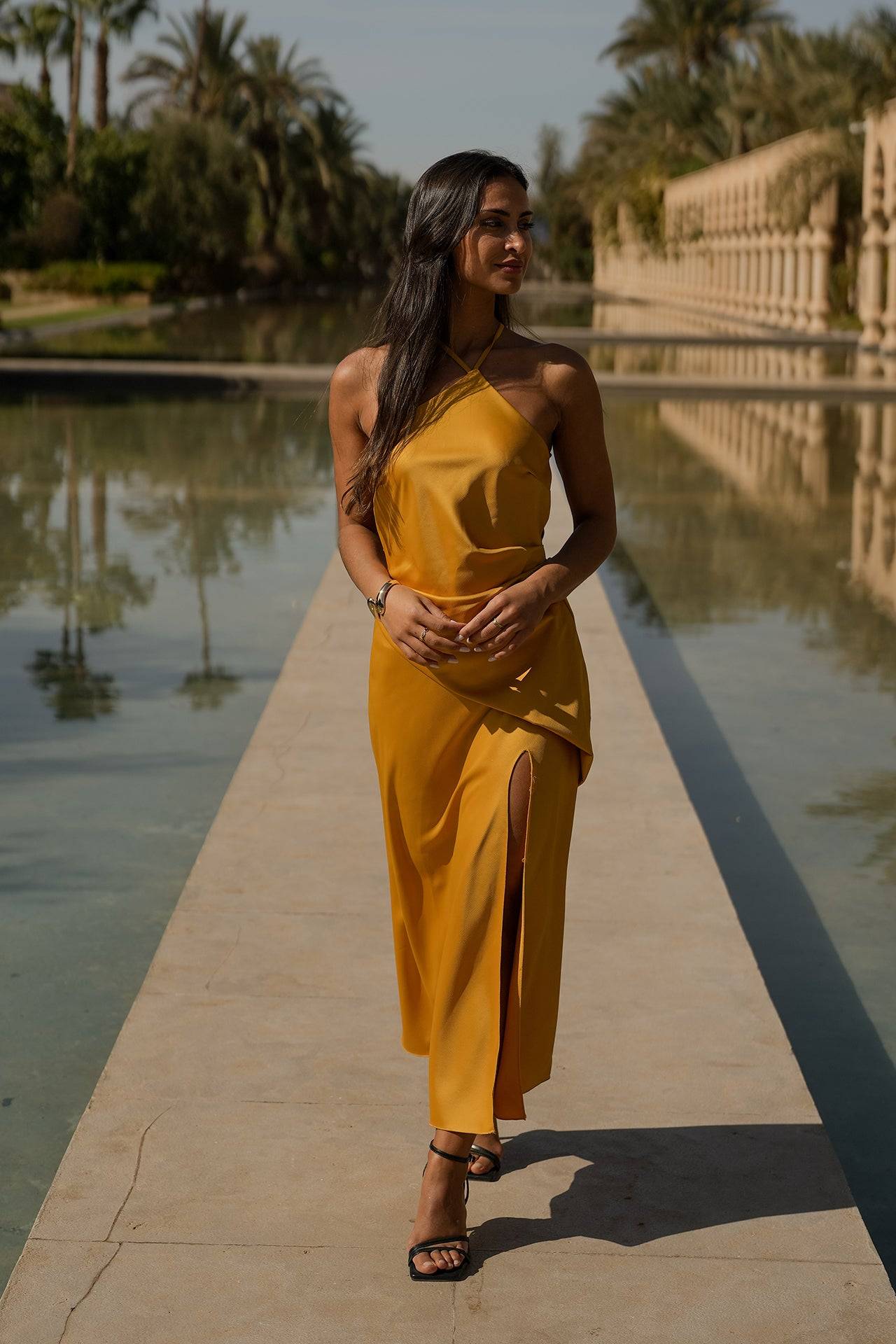 VESTIDO 'DELILAH' MOSTARDA