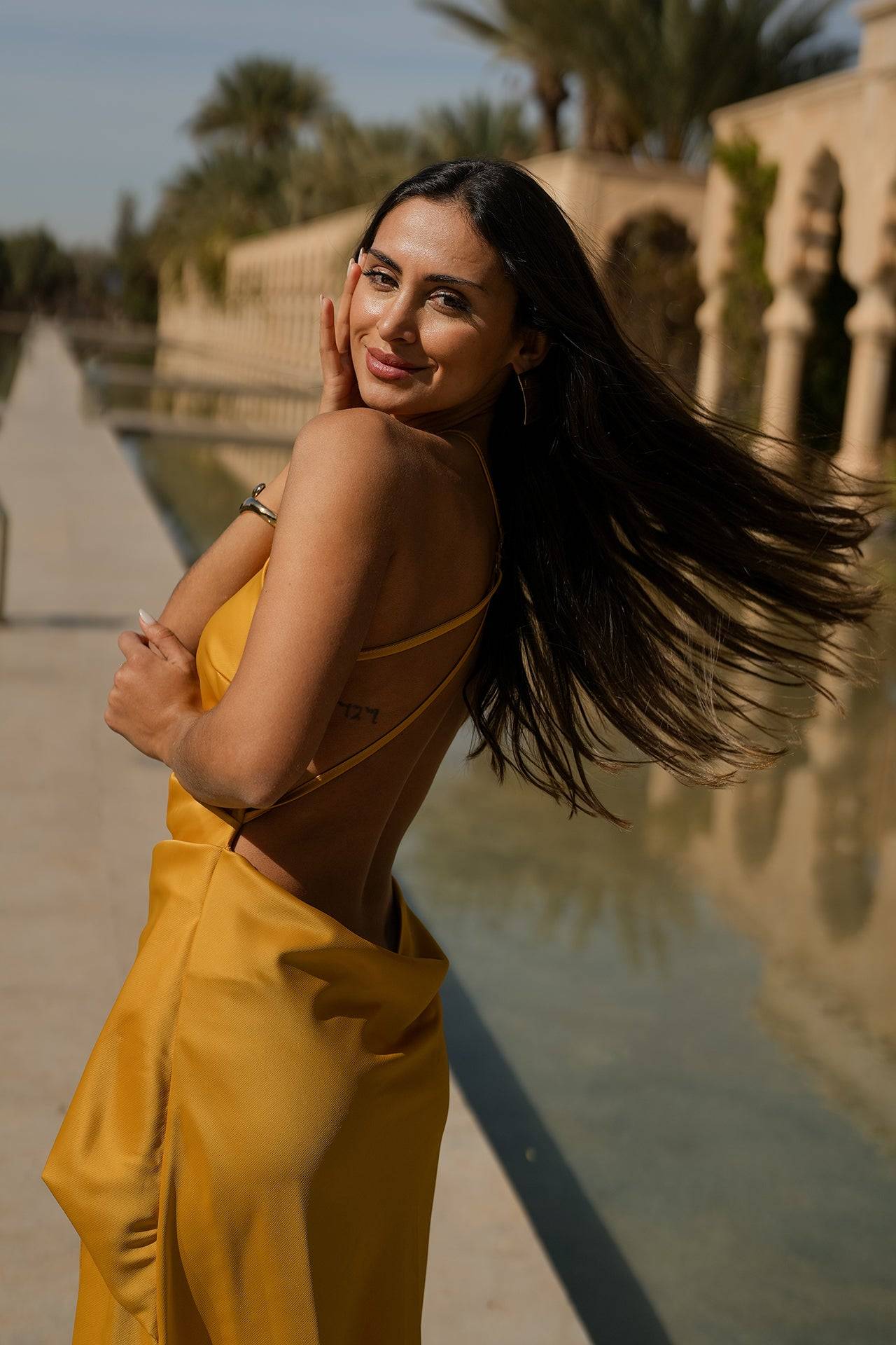 VESTIDO 'DELILAH' MOSTARDA