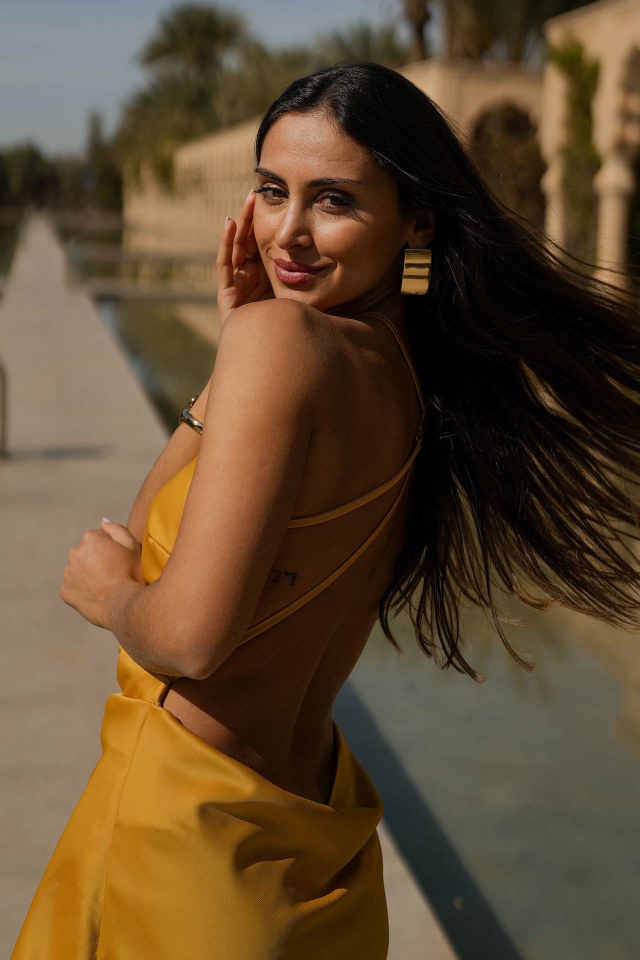 VESTIDO 'DELILAH' MOSTARDA