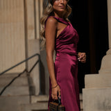 KLEID 'ANDREIA' BURGUNDER